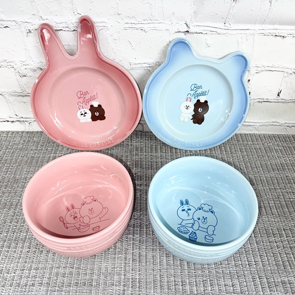 Le Creuset Line Friends Collection Plate on Dish
